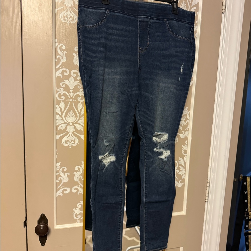 ON Rockstar Skinny Jeans